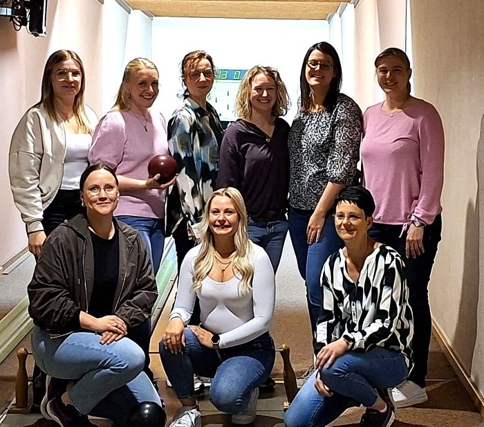 2026 04 20 Vorstandsfrauenkegeln 700